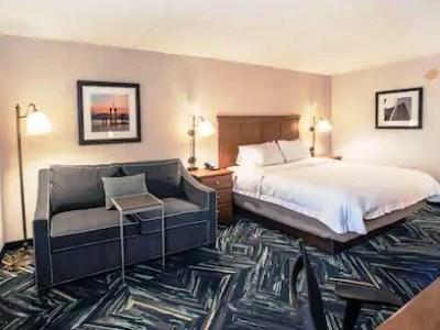 Hampton Hotel 3*