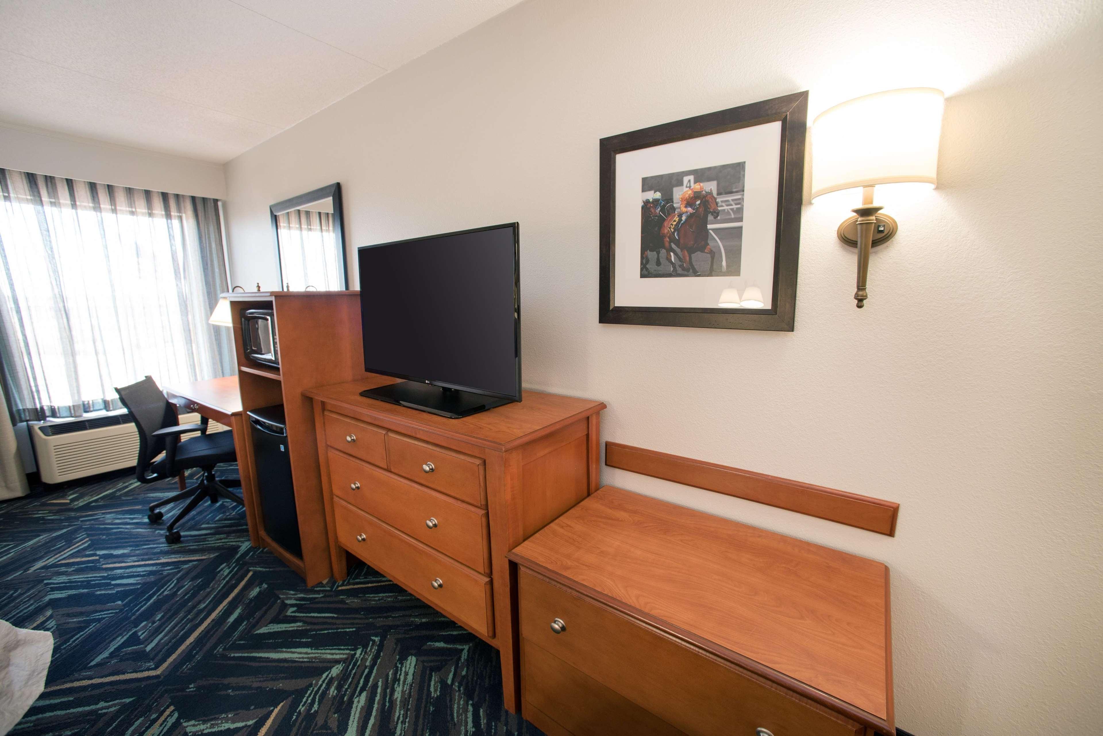 Hampton Hotel 3*